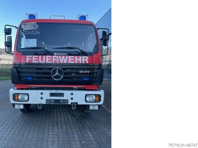 Speciale doeleinden vrachtwagen Mercedes-Benz 1224 4x4 AF Feuerwehr Schlingmann LF 16/12