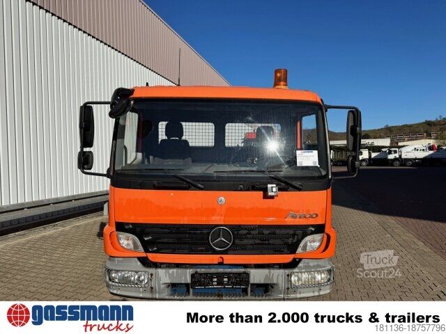 Fourgon benne basculante Mercedes-Benz Atego 818 K 4x2, 2x AHK