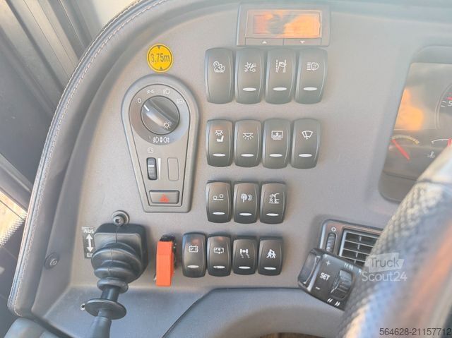 Λεωφορείο τουρισμού VOLVO 9900