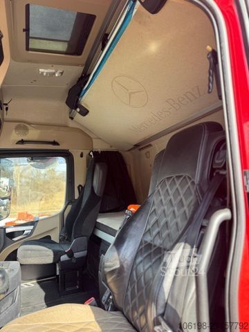 Trattore stradale standard MERCEDES-BENZ 1851