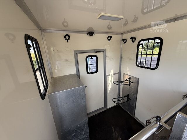 Na predaj: Pekný sivý Mercedes Sprinter na prepravu koní od TVW s automatickou prevodovkou a A Mercedes-Benz Sprinter | HORSETRUCK | TVW | CLASSIC 3XL | 200...