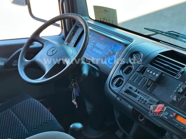 Karjan kuljetusauto MERCEDES-BENZ Atego 1218L Pferdetransporter mit Wohnabteil