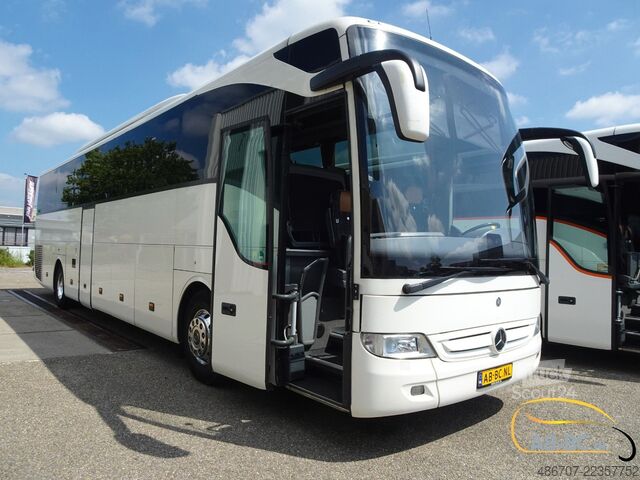 Autocarro de turismo MERCEDES-BENZ Tourismo RHD-M/2A 57 Sitze EURO 6