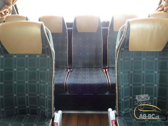 Autocarro de turismo MERCEDES-BENZ Tourismo RHD-M/2A 57 Sitze EURO 6