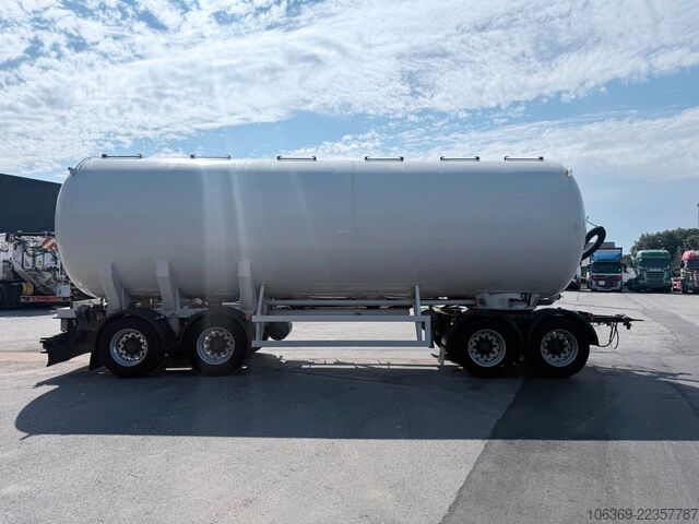 Remorque silo  HMK Bilcon 30 t. 42 m3 Silo tank 6 Compartment