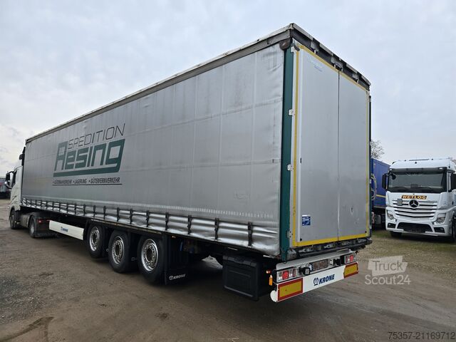 Open oplegger met zeil Krone SD