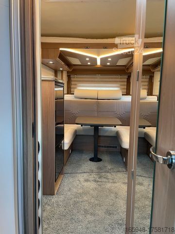 Halvintegrert bobil BÜRSTNER Lyseo TD 644*Autom*Zusatzluftfeder*