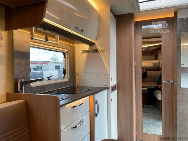 Halvintegrert bobil BÜRSTNER Lyseo TD 644*Autom*Zusatzluftfeder*