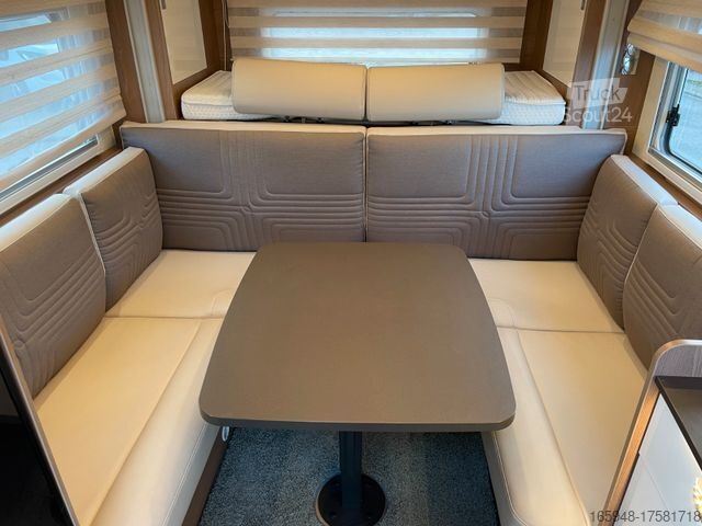 Halvintegrert bobil BÜRSTNER Lyseo TD 644*Autom*Zusatzluftfeder*