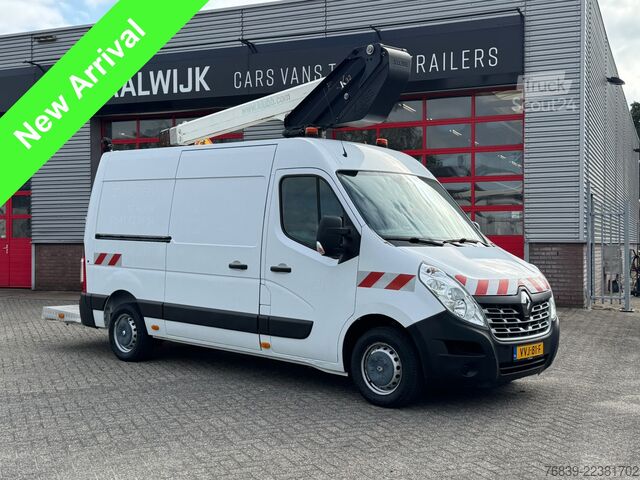  Renault Master