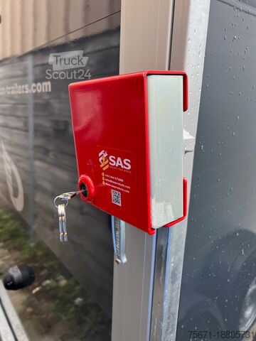 Box trailer CHEVAL LIBERTE Roadster C500.02 PLL mit Seitentür