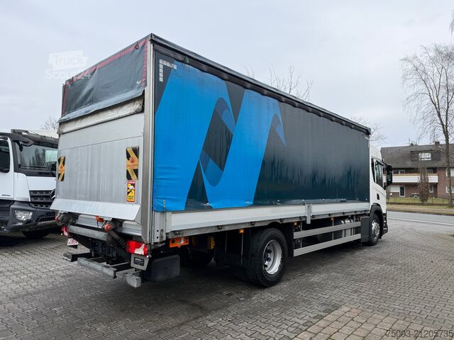 Tovorno vozilo s ravno platformo in ponjavo Scania P320 4X2 Modell 2020