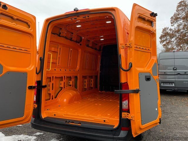 Panelinis furgonas MAN TGE 3.180 L3H3 Kasten 4x4 STANDHZ ACC LENKRADHZ