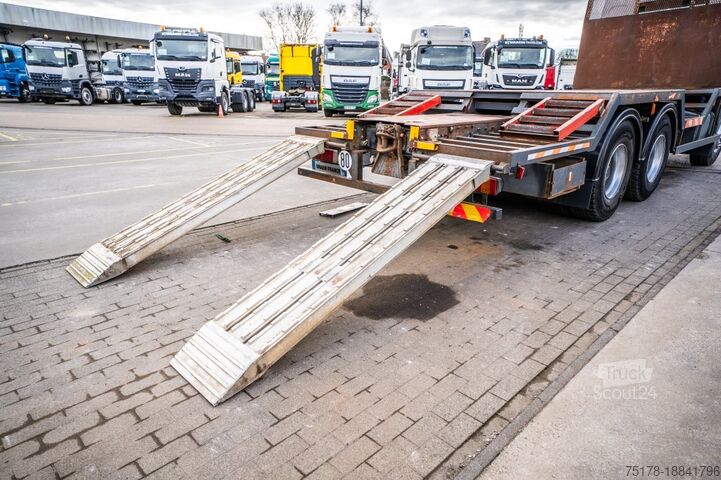 Véhicule de dépannage RENAULT KERAX 420