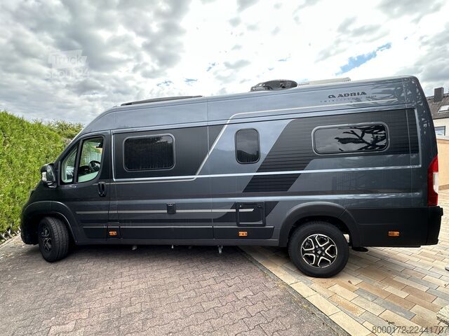 Bobil Adria Twin Supreme 640 SGX, Vollausstattung
