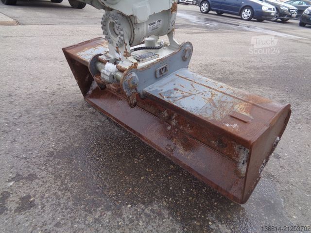 Mini excavator TAKEUCHI TB 225 Powertilt Löffel Taklock 2.400 kg