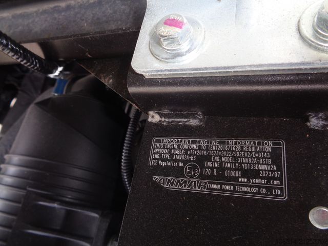 Mini excavator TAKEUCHI TB 225 Powertilt Löffel Taklock 2.400 kg