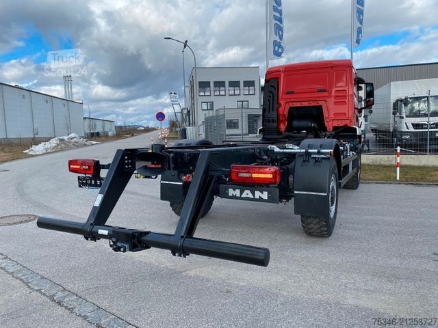 LKW-Fahrgestell MAN TGM 18.250 4x4 BB/Fahrgestell/3-Sitze/Neu