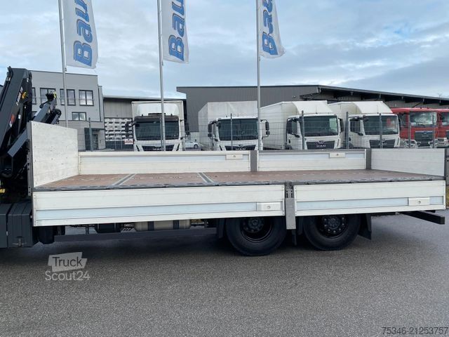 Lastbil med flak MERCEDES-BENZ 2540Pritsche7,00m/KranHiab118/Lenkachse/NL13,9to