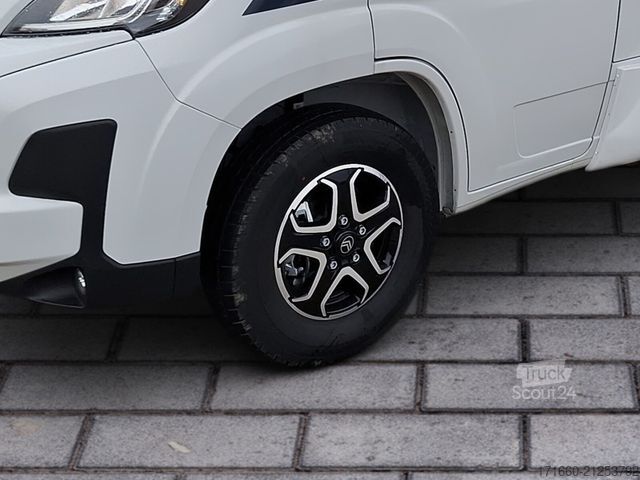 Avtodom z nadgradnjo (alkoven) CARADO pro A 132