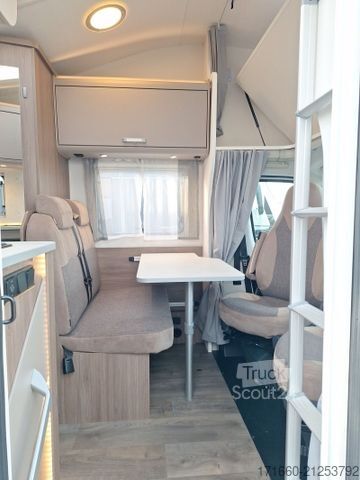 Avtodom z nadgradnjo (alkoven) CARADO pro A 132