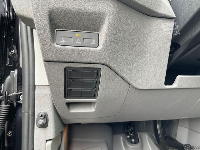 Vans ar augstu jumtu MAN TGE 3.200 L3H2 Kasten 4x4 Individual S ACC STHZ
