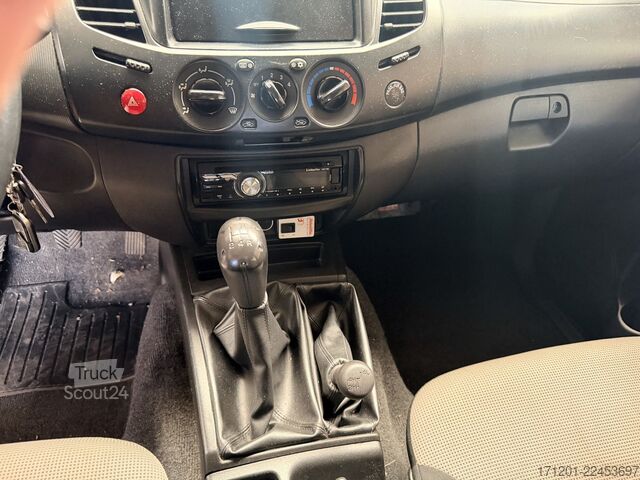 Βαν MITSUBISHI L200 4x4 Doka 2.5 DI-D Work Edition 1. Hand