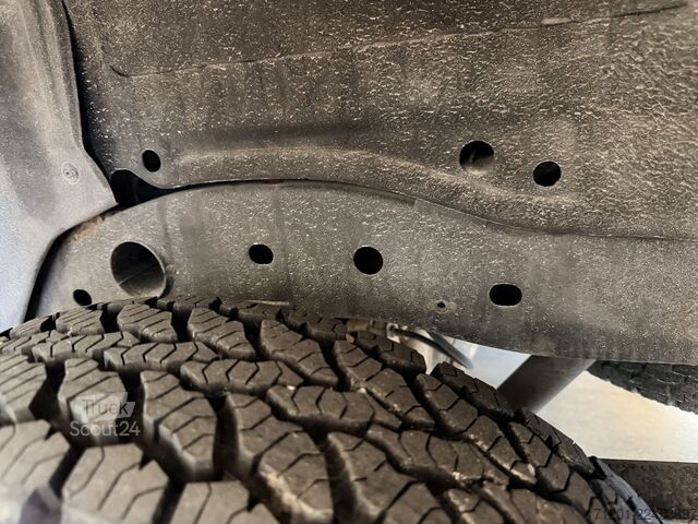 Βαν MITSUBISHI L200 4x4 Doka 2.5 DI-D Work Edition 1. Hand