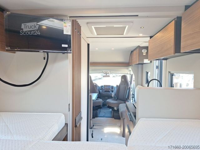 Halvintegrert bobil BÜRSTNER Signature SFT 7.1 180 PS|Hubbett|AHK|SAT|2x TV