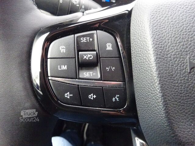 Пожарная машина FORD Tourneo Custom 136PS Autm. L2 Titanium MTW