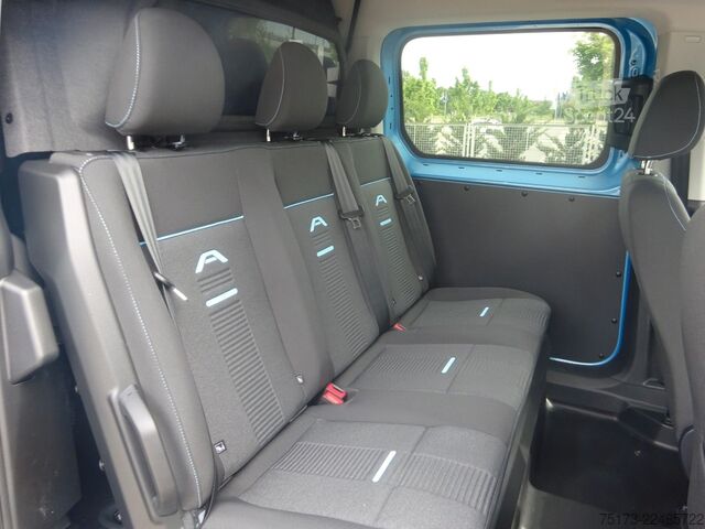 Panelová dodávka FORD Transit Connect L2 FlexCab Active AT AHK Stndhz