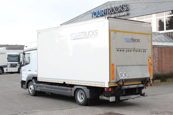 Transporter mit Koffer Mercedes-Benz Atego  818 Koffer Schlafkabine Laderbordwand