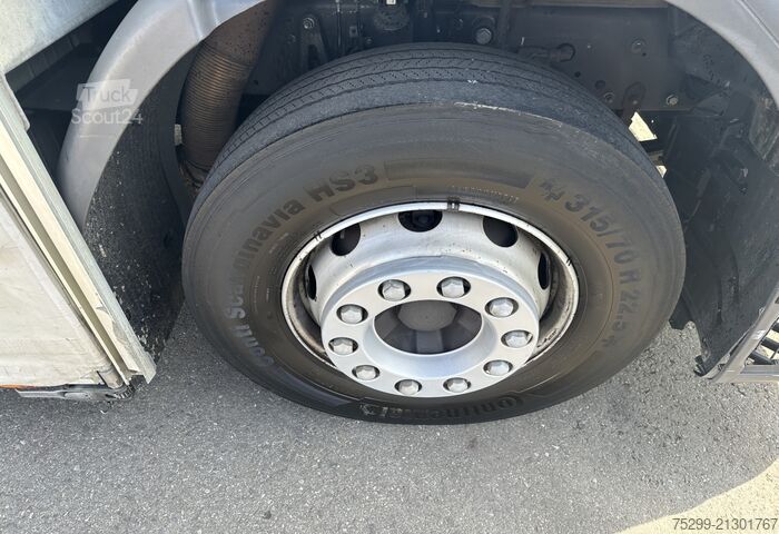 Camion cu platformă și prelată Renault Premium 370 4x2 PK 18002-EH / Swiss-Vehicle