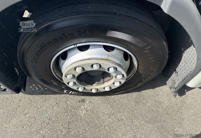 Camion cu platformă și prelată Renault Premium 370 4x2 PK 18002-EH / Swiss-Vehicle