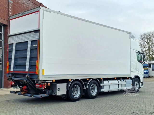 Gekoeld/bevroren transport Volvo FH 13.500 Globetrotter XL 6x2 - Carrier Frigo B...