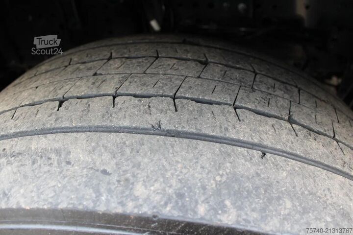 Tracteur standard Iveco S-WAY 460 + LNG + retarder + euro 6