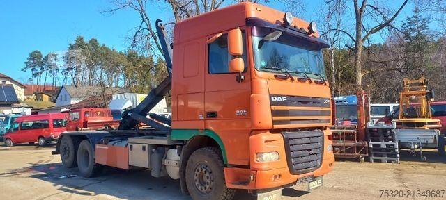 Контейнеровоз з гачком (рол-офф) DAF XF105.460 T Abrollkipper