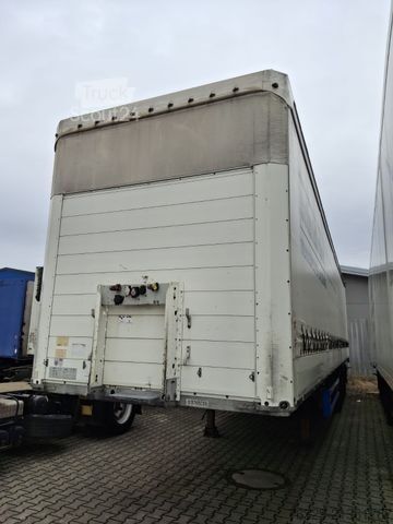 Otevřený návěs s plachtou Schmitz Cargobull 