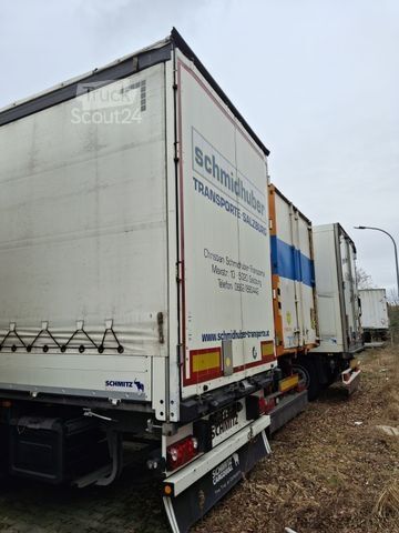 Otevřený návěs s plachtou Schmitz Cargobull 