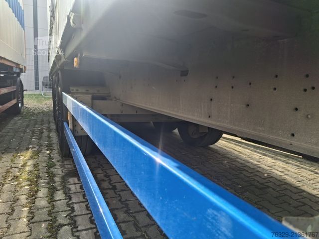 Otevřený návěs s plachtou Schmitz Cargobull 