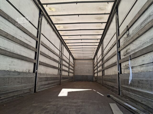 Otevřený návěs s plachtou Schmitz Cargobull 