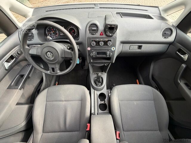Minibuss VW Caddy Maxi 1.6 Tdi 5 Sitze Rollstuhlrampe Klima