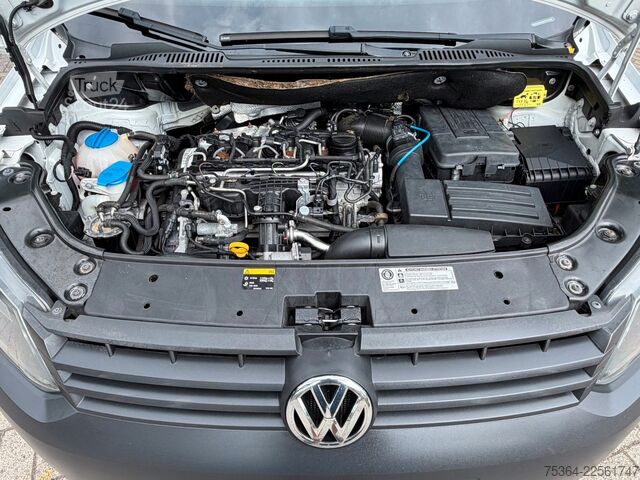 Minibuss VW Caddy Maxi 1.6 Tdi 5 Sitze Rollstuhlrampe Klima