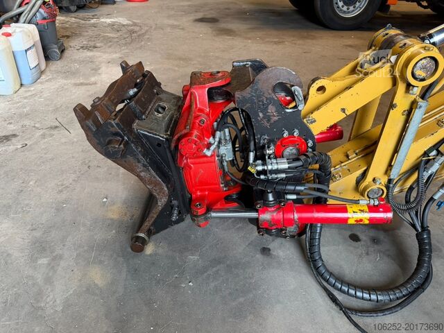 Escavadora de lagartas Caterpillar 314 D L ROTOTILT - TRIPPLE ARM - BLADE - RUBBER...