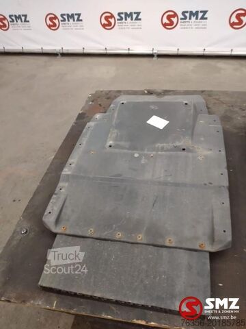 Pieza del chasis Man Occ voorste links/rechts spatbord MAN TGX 81612100