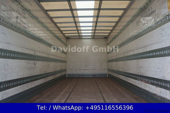 Vrachtwagen met bakwagen MERCEDES-BENZ Nr.1060 Atego 1221 OM934 1.Hand / Luftfahr.