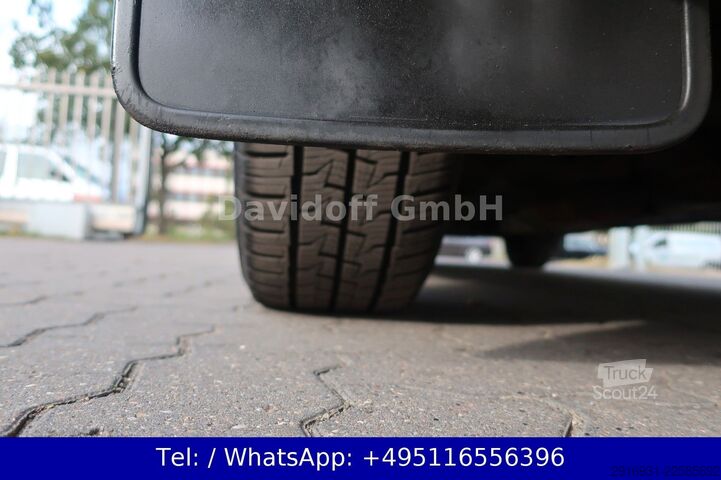 Brandweerwagen VW T6 KTW Hochdach lang 1.Hand SHZ / PDC :A93