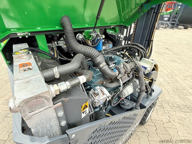 Wózek widłowy czterokierunkowy Combilift CB3000 / TRIPLEX 4900MM / FREE LIFT