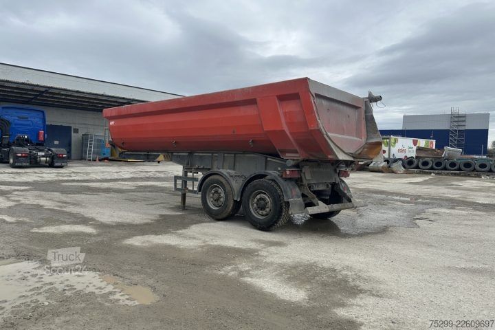 Billenős félpótkocsi Schwarzmüller HKS2/E Kipper / Swiss-Vehicle