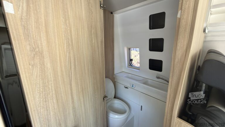 Obytný automobil Fiat Ducato Weinsberg Carabus 2024 | Manual | Techo elevable